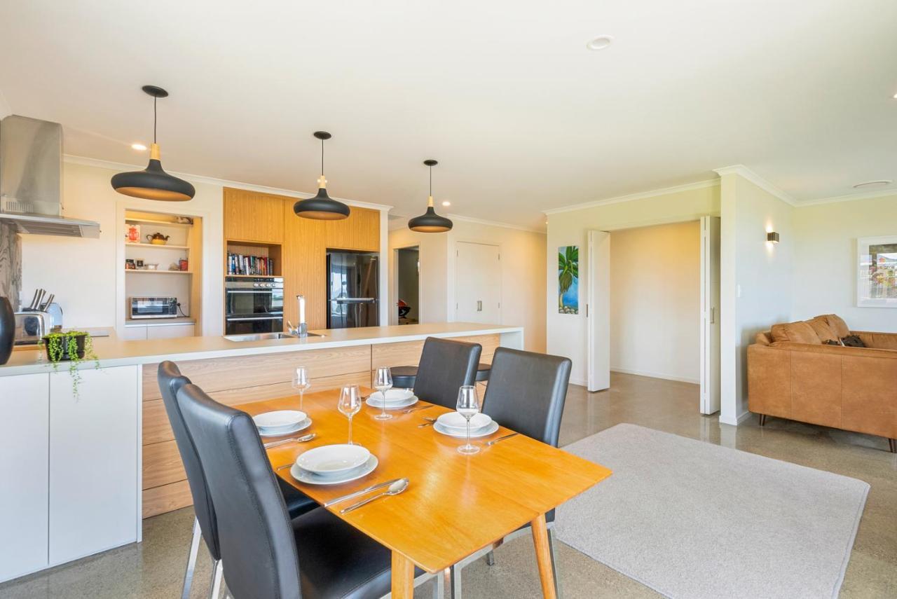Matenga Townhouse - Waikanae Holiday Home Exterior foto