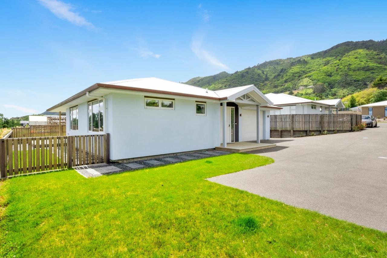 Matenga Townhouse - Waikanae Holiday Home Exterior foto